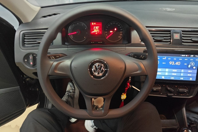 Volkswagen Santana 2017 #11 Volkswagen Santana 2017 car image #11