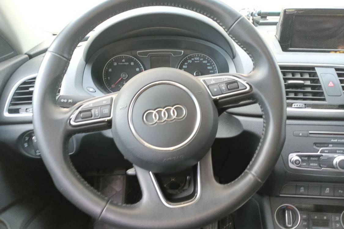 Audi Q3 2018 #24 Audi Q3 2018 car image #24