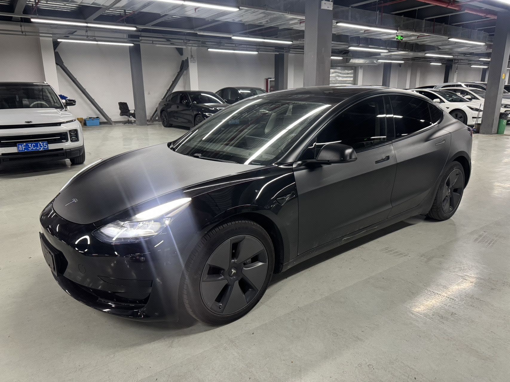 Tesla Model 3 2021 Tesla Model 3 2021 car image