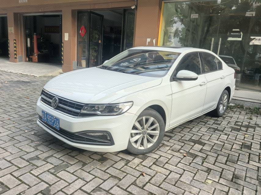 Volkswagen Bora 2021 car image 
