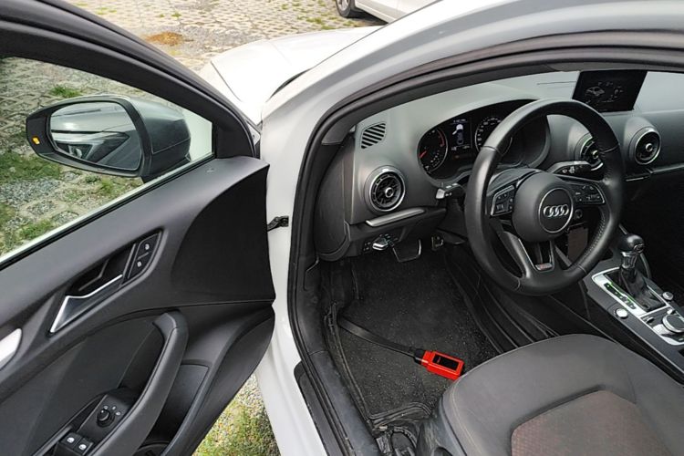 Audi A3 2018 #16 Audi A3 2018 car image #16