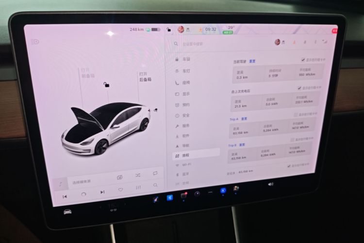 Tesla Model 3 2020 #17 Tesla Model 3 2020 car image #17