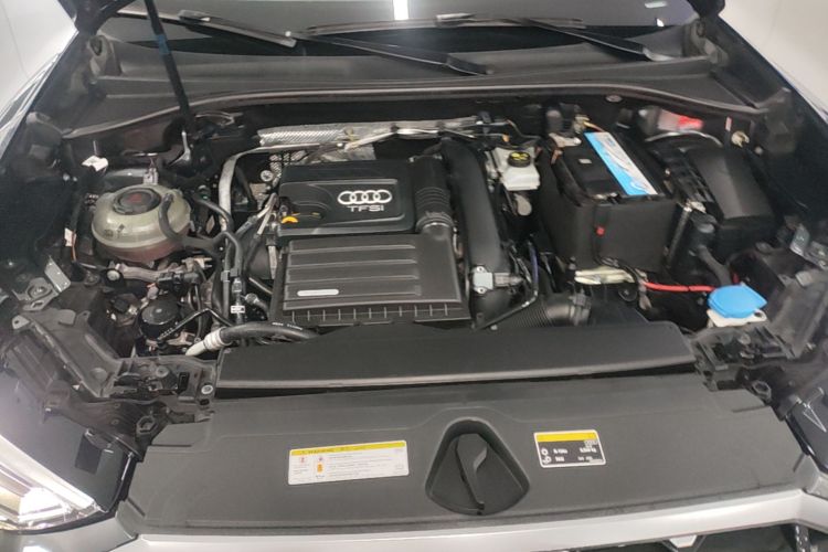 Audi Q3 2021 #20 Audi Q3 2021 car image #20
