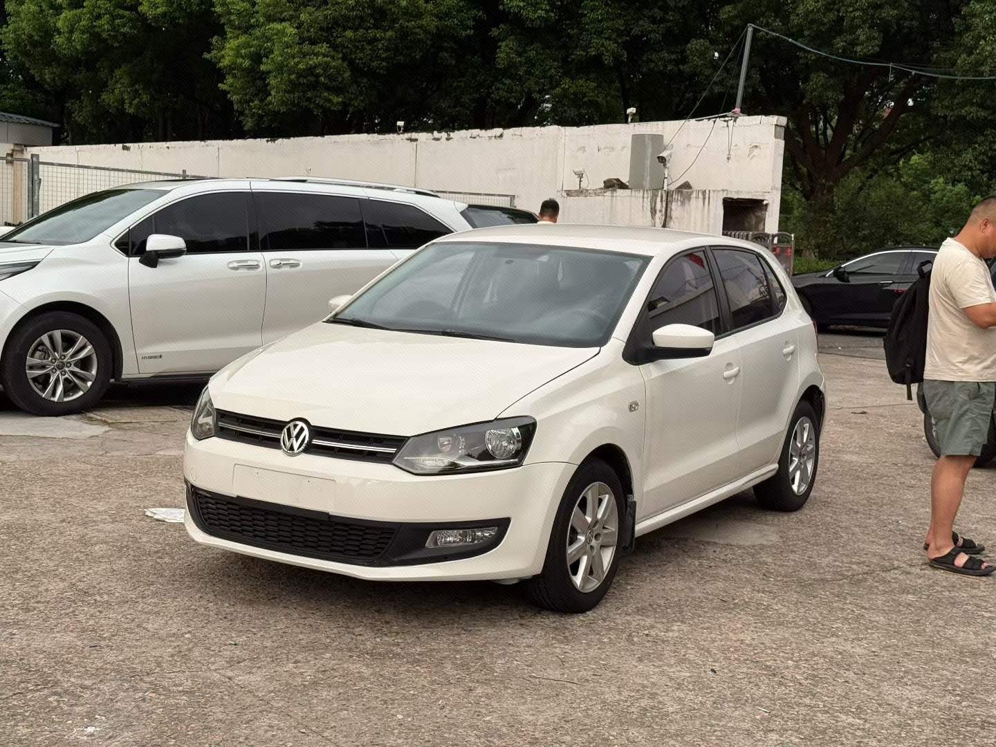Volkswagen Polo 2013 car image 