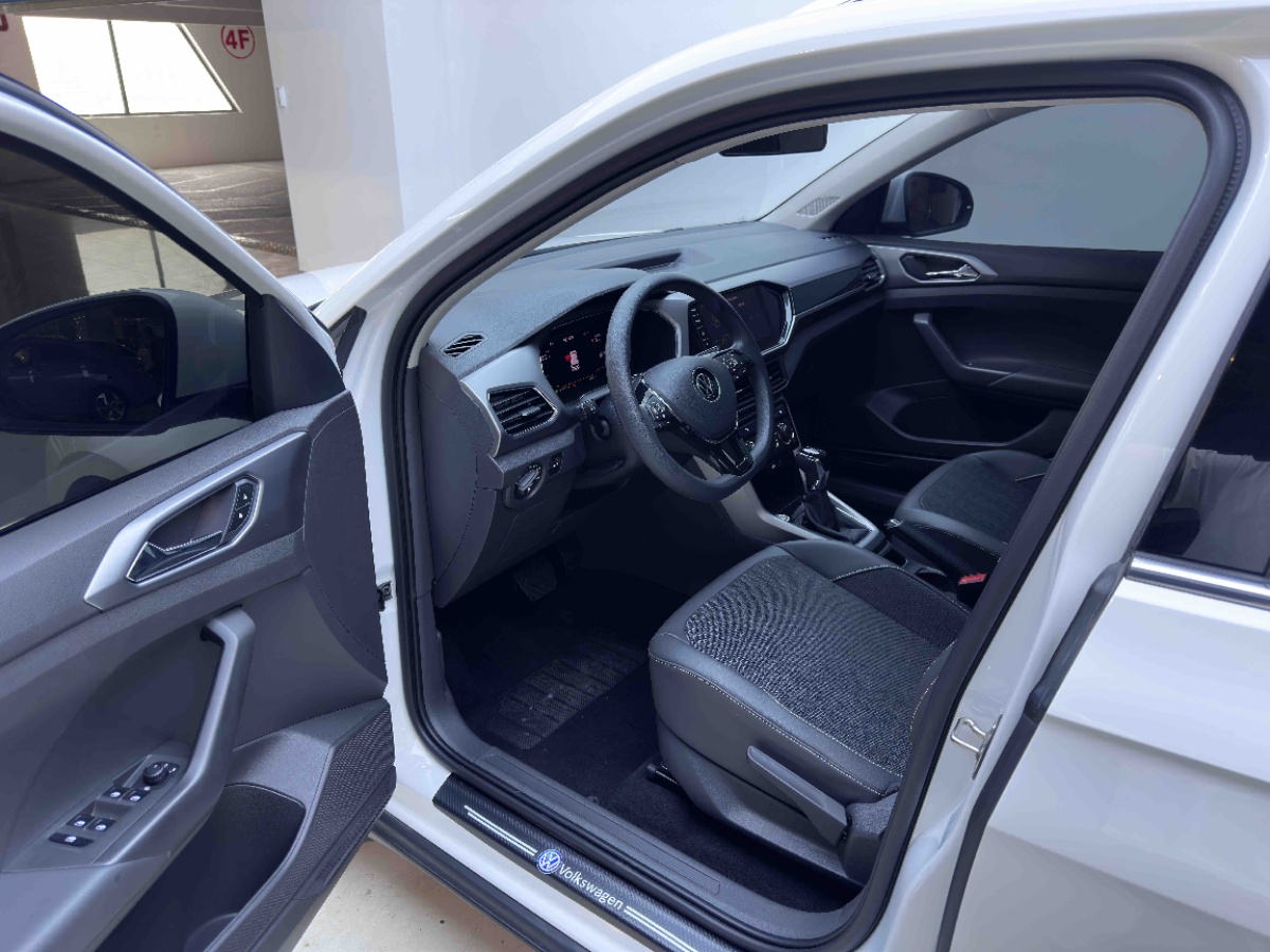 Volkswagen T-Cross 2022 imagem de carro #5