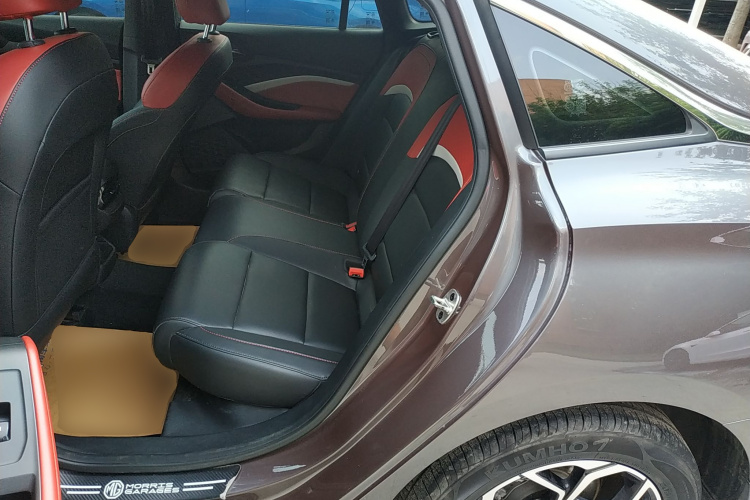 MG 5 2022 image de voiture #17