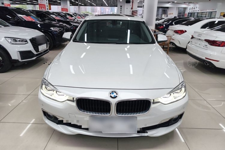 BMW 3 Series 2016 immagine di auto #3