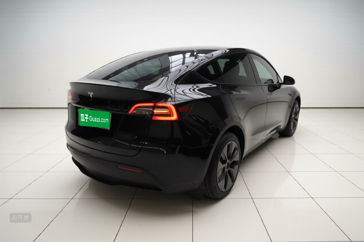 Tesla Model Y 2023 #7 Tesla Model Y 2023 car image #7
