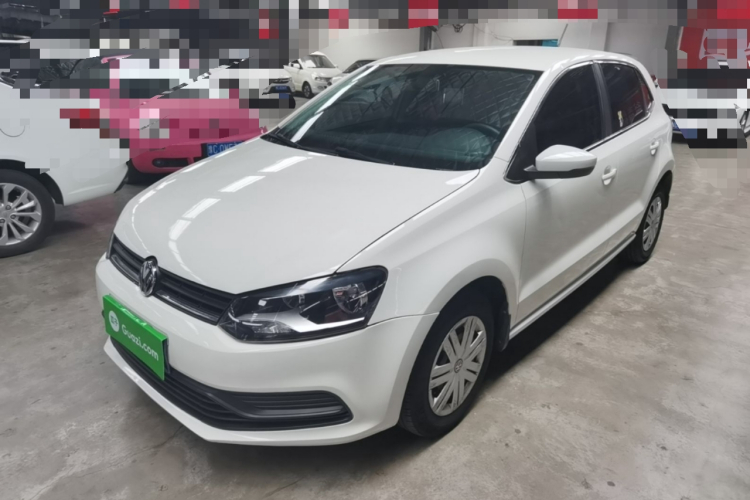 Volkswagen Polo 2017 car image #2
