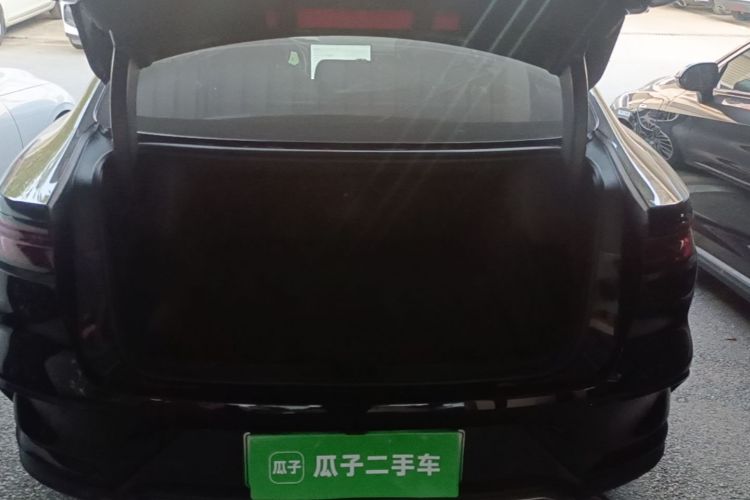 BYD Han 2024 car image #19