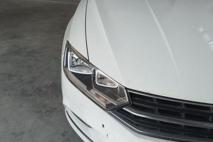Volkswagen Bora 2021 car image #8