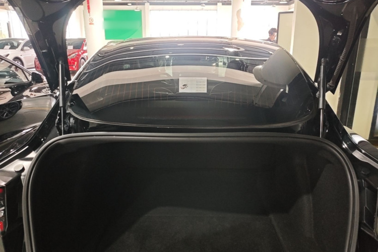 Tesla Model 3 2020 #19 Tesla Model 3 2020 car image #19