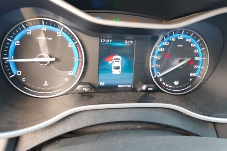 GEELY Emgrand 2019 #12 GEELY Emgrand 2019 car image #12