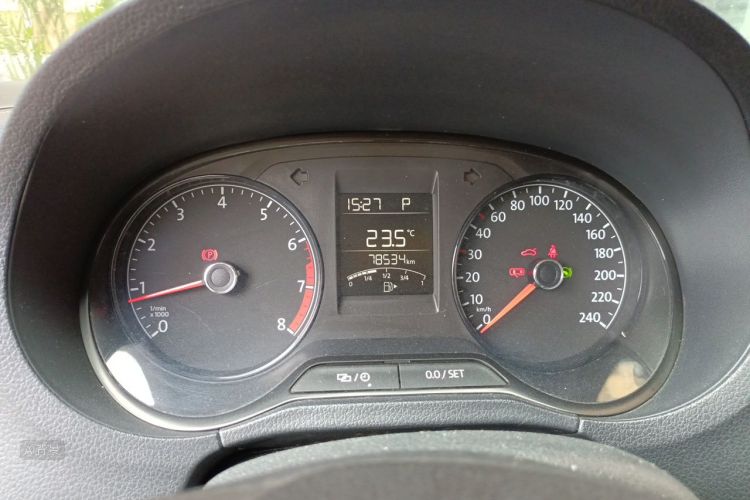 Volkswagen Polo 2016 #13 Volkswagen Polo 2016 car image #13