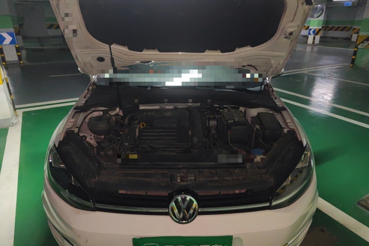 Volkswagen Golf 2020 #18 Volkswagen Golf 2020 car image #18