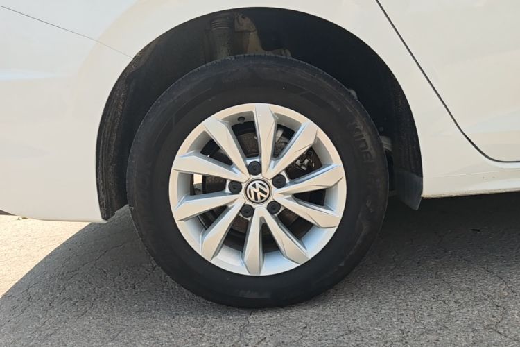 Volkswagen Bora 2019 صورة سيارة #10