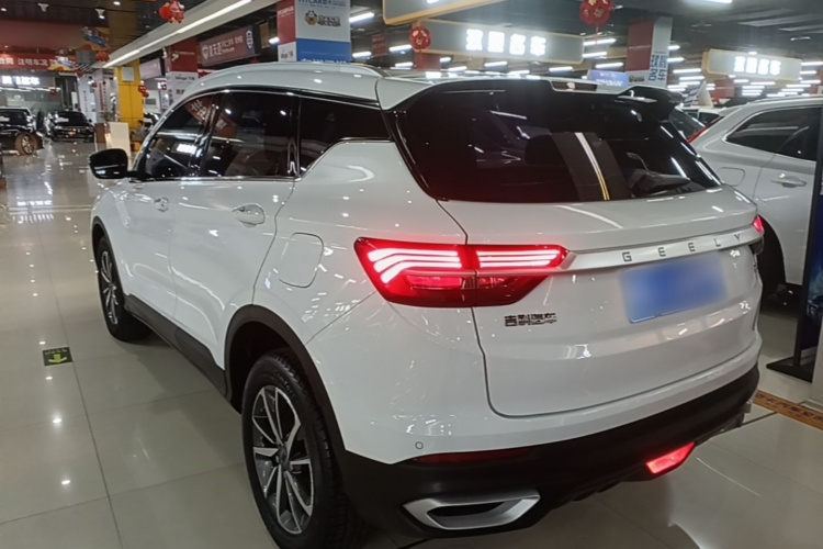 GEELY Coolray 2021 immagine di auto #5