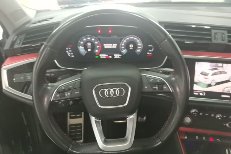 Audi Q3 2020 #11 Audi Q3 2020 car image #11