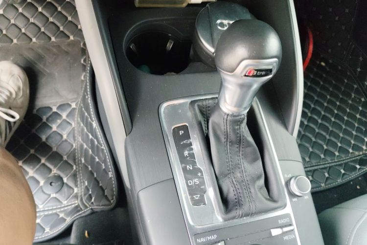 Audi A3 2019 car image #14