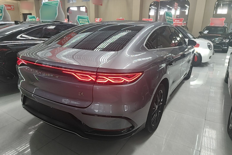 BYD Han 2023 car image #7