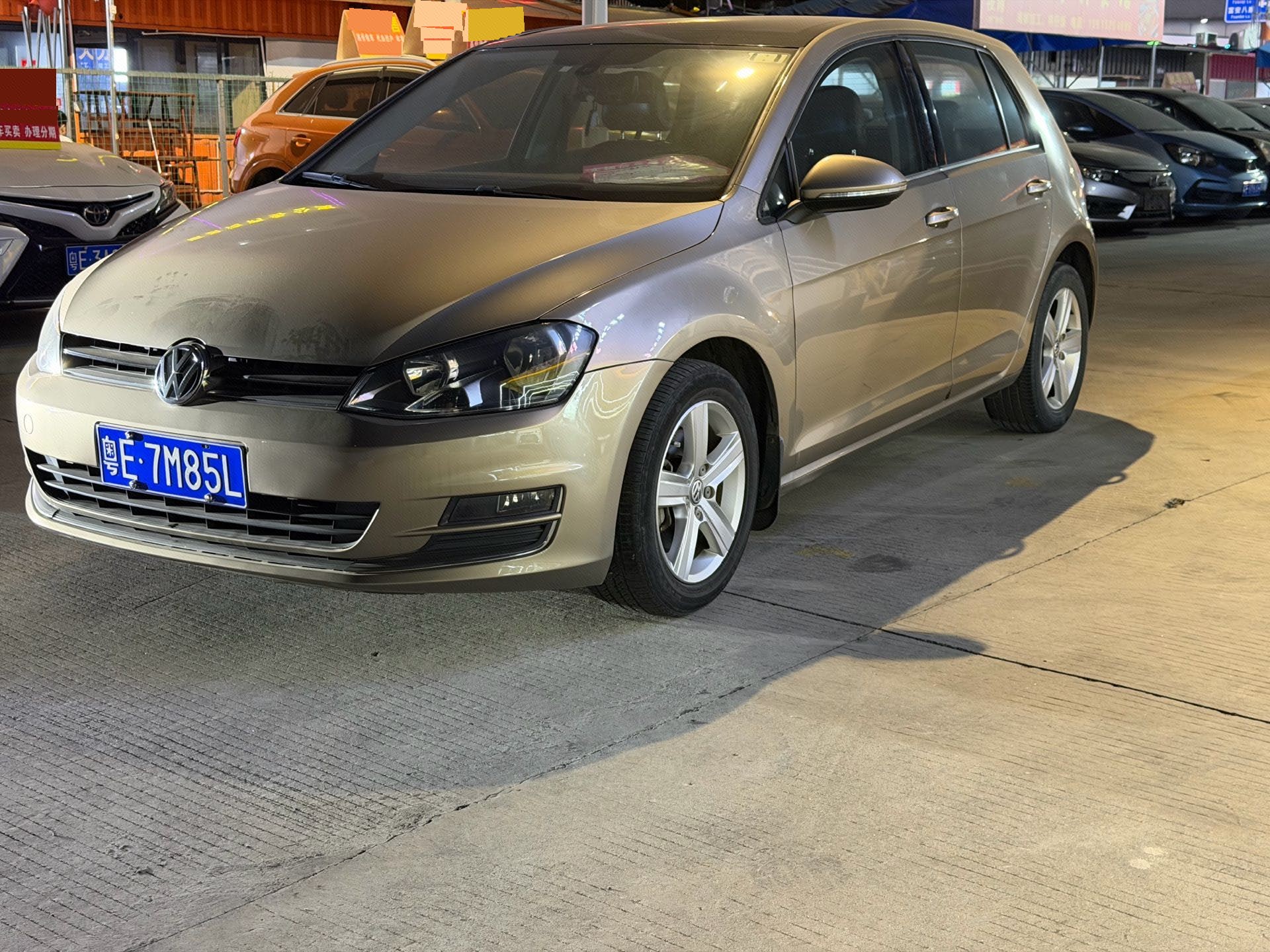 Volkswagen Golf 2015 Volkswagen Golf 2015 car image