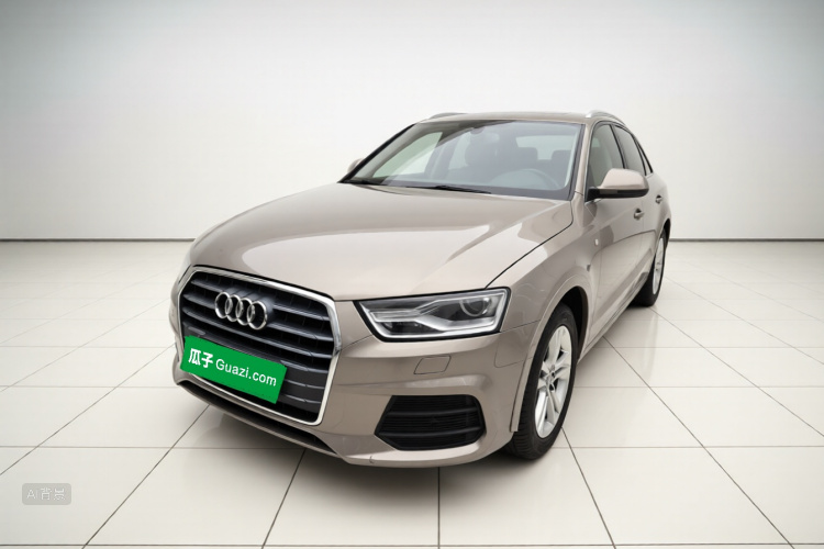 Audi Q3 2017 car image #2