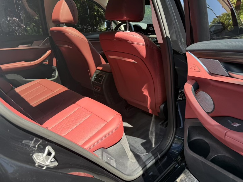 BMW X3 2024 car image #8
