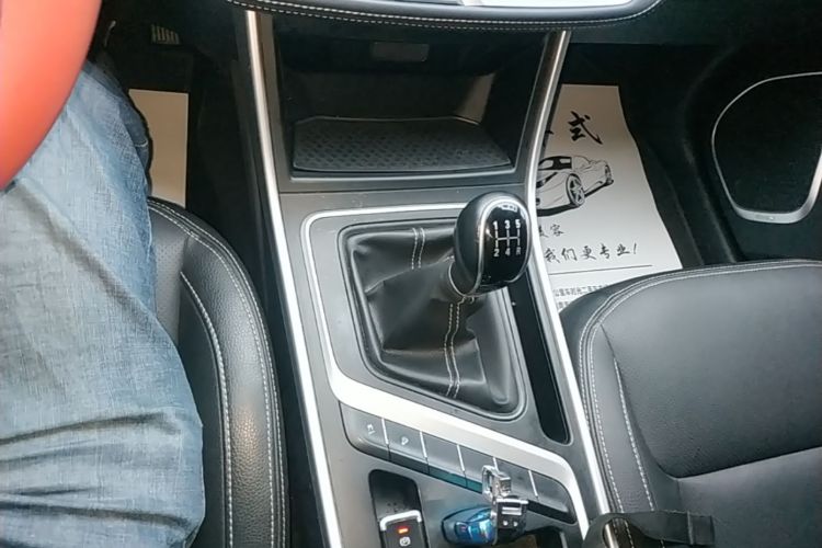GEELY Vision X6 2018 car image #14