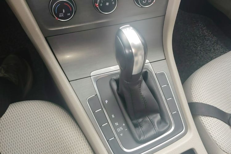 Volkswagen Golf 2016 #14 Volkswagen Golf 2016 car image #14