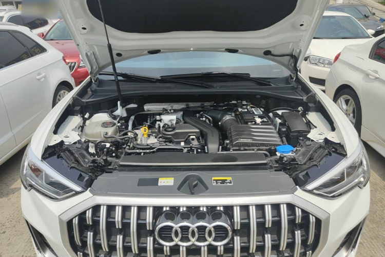 Audi Q3 2024 #22 Audi Q3 2024 car image #22