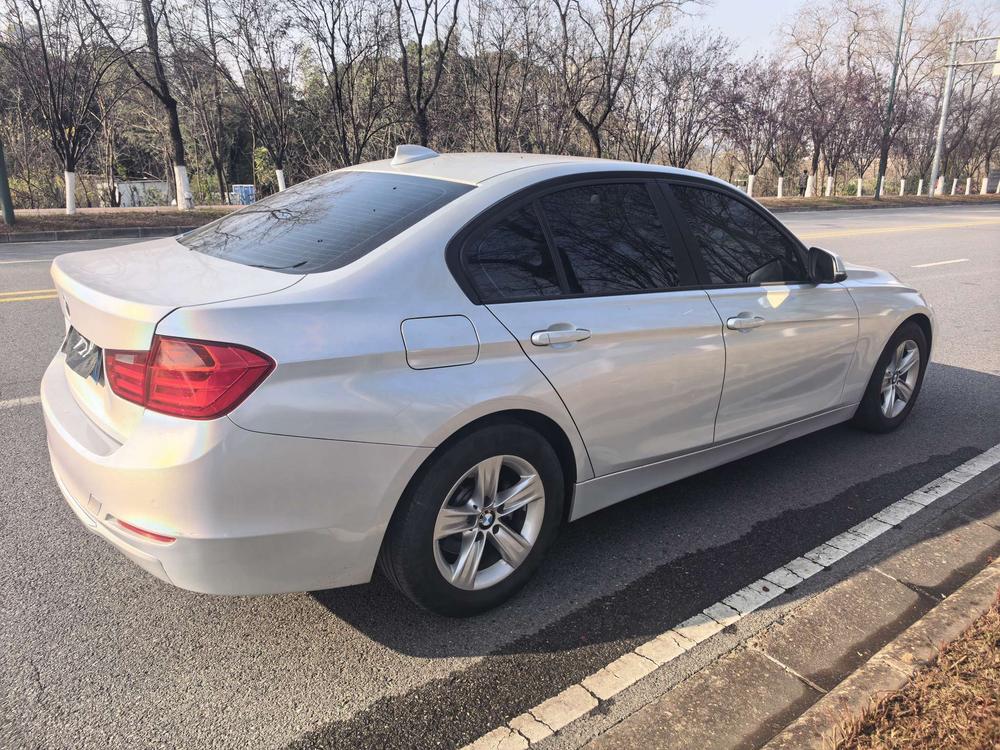 BMW 3 Series 2017 car image #6