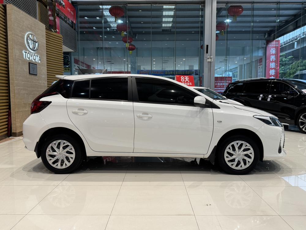 Toyota Vios FS 2021 immagine di auto #6