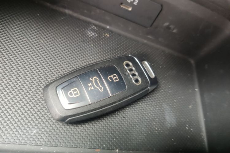 Audi A3 2022 imagen de coche #9