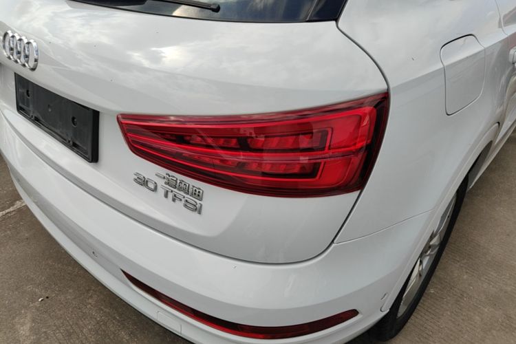 Audi Q3 2016 #8 Audi Q3 2016 car image #8