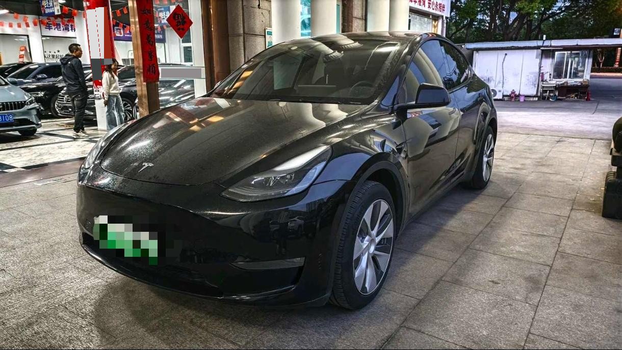 Tesla Model Y 2023 Tesla Model Y 2023 car image