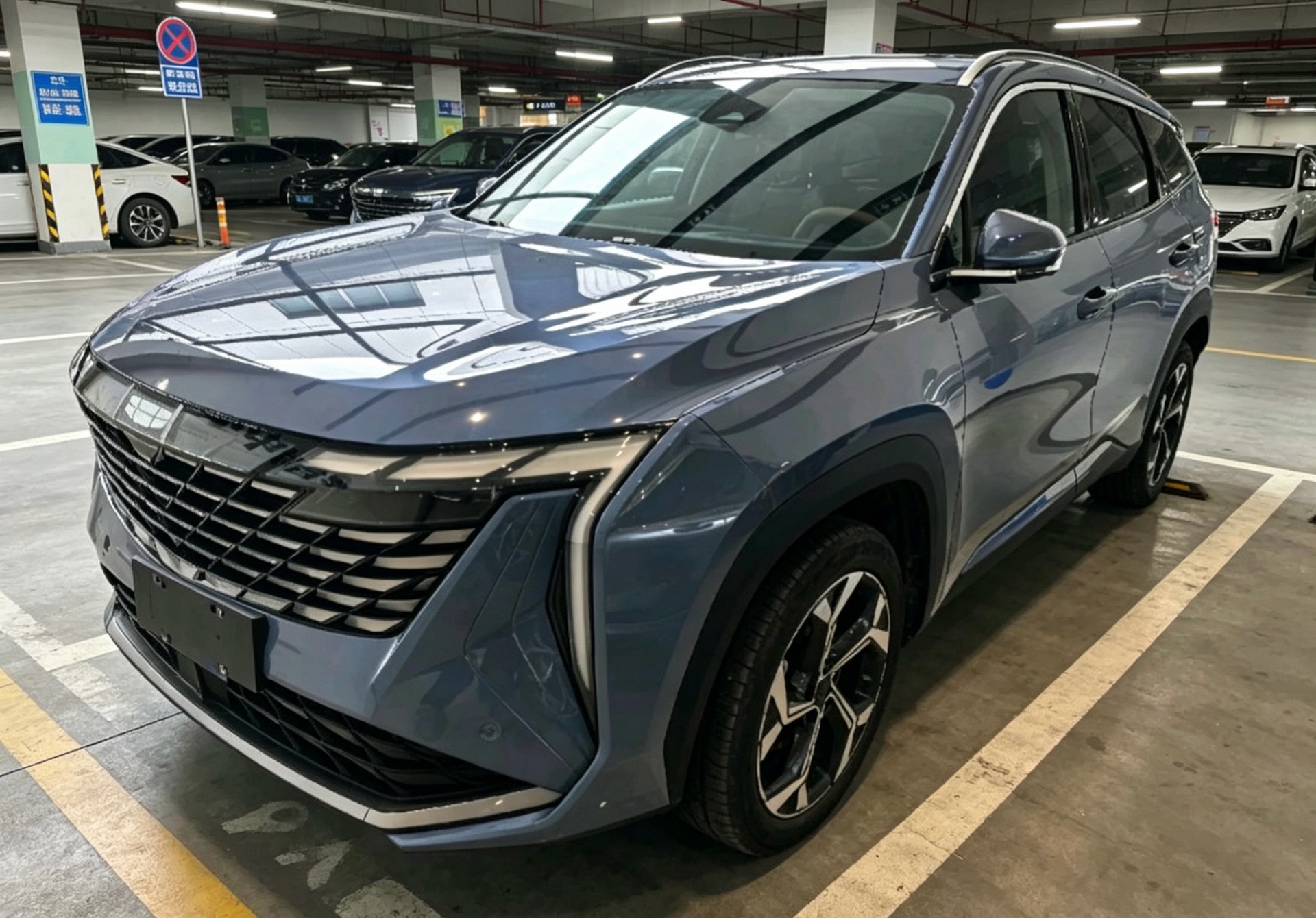 GEELY Boyue L 2023 GEELY Boyue L 2023 car image