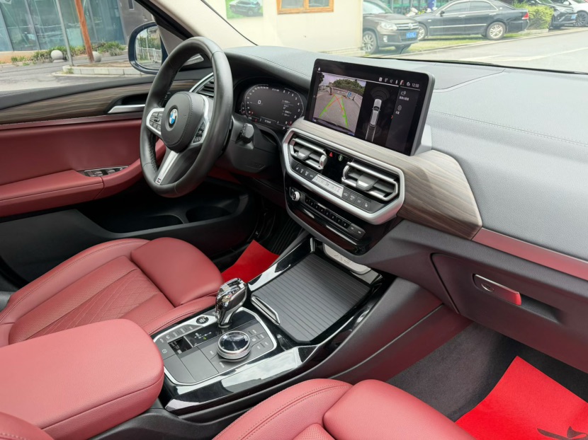 BMW X3 2022 car image #4