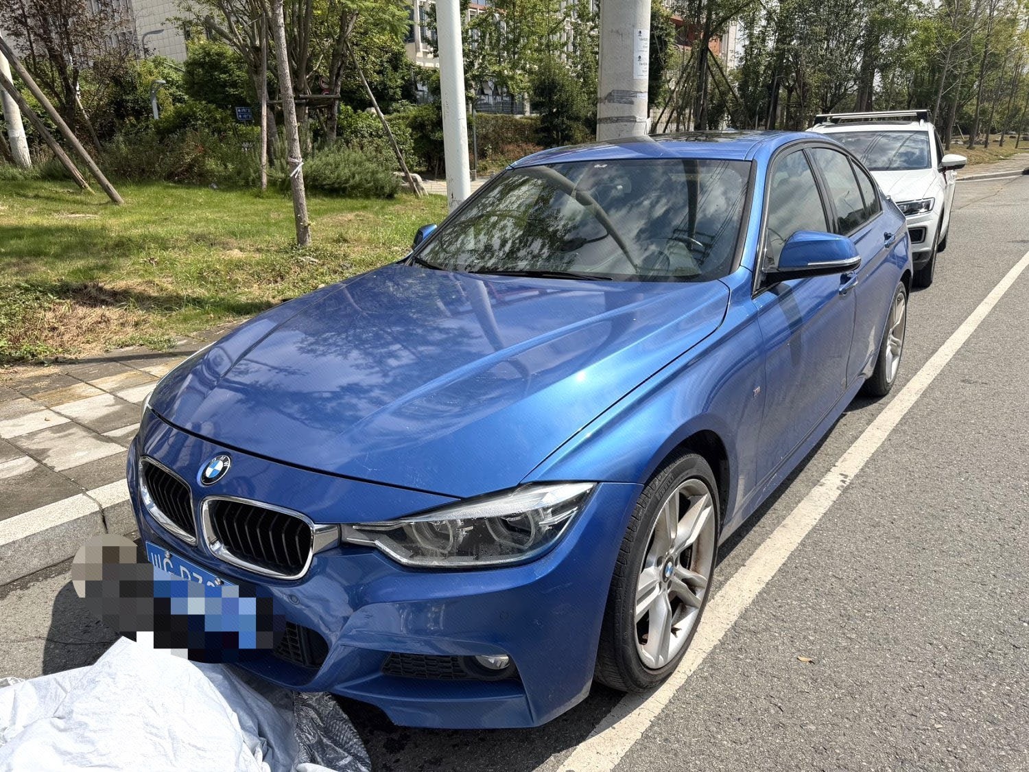 BMW 3 Series 2017 BMW 3 Series 2017 car image
