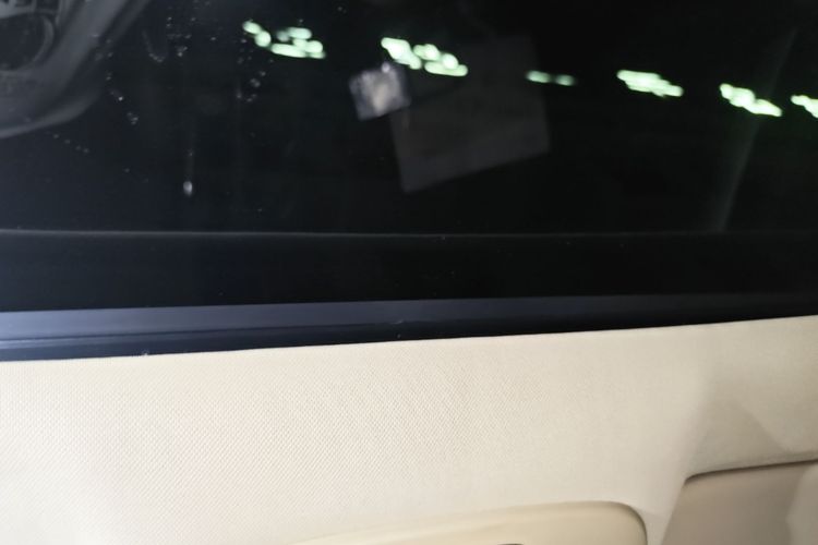 GEELY Emgrand 2018 car image #18