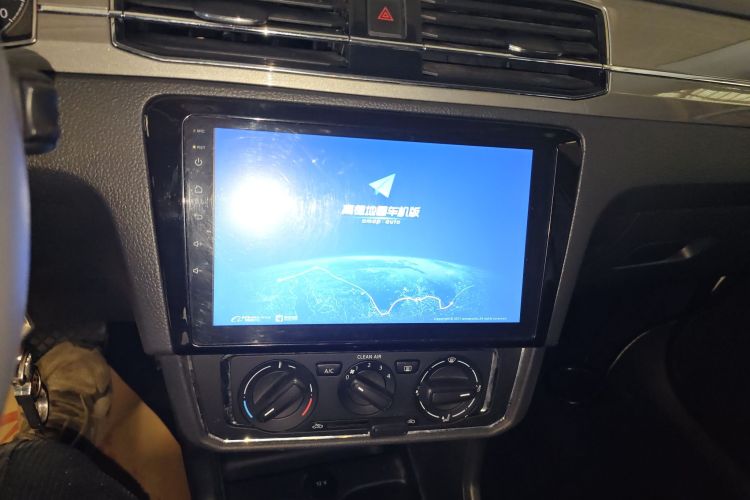 Volkswagen Santana 2019 #13 Volkswagen Santana 2019 car image #13