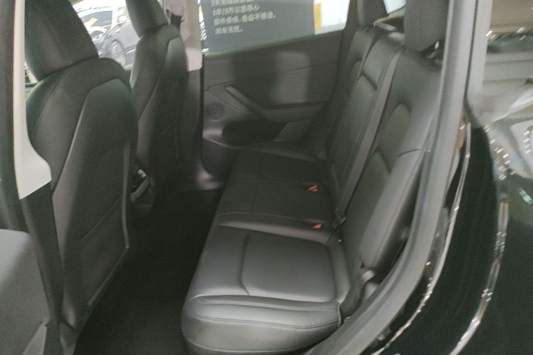 Tesla Model Y 2021 #17 Tesla Model Y 2021 car image #17
