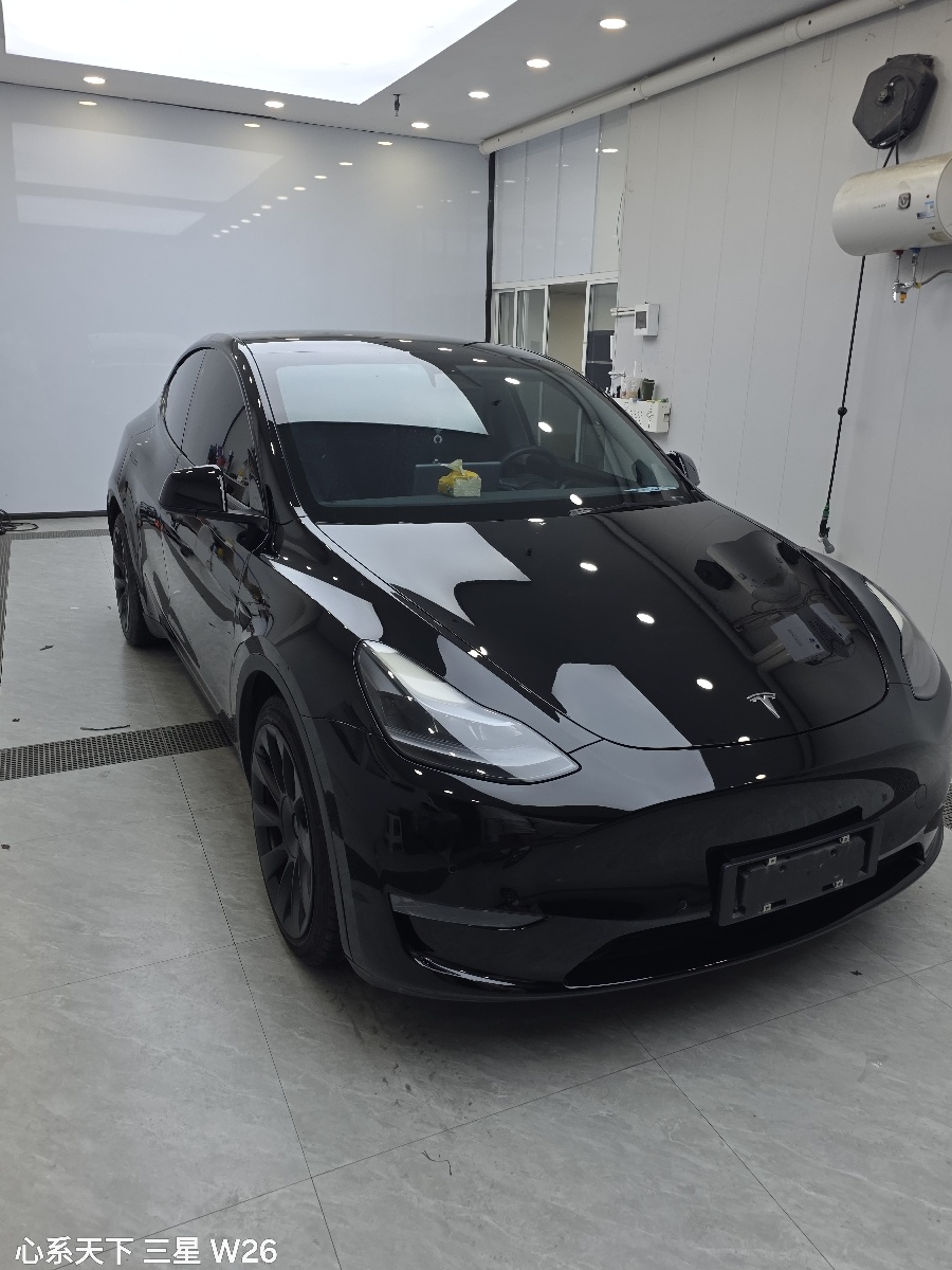 Tesla Model Y 2021 #3 Tesla Model Y 2021 car image #3