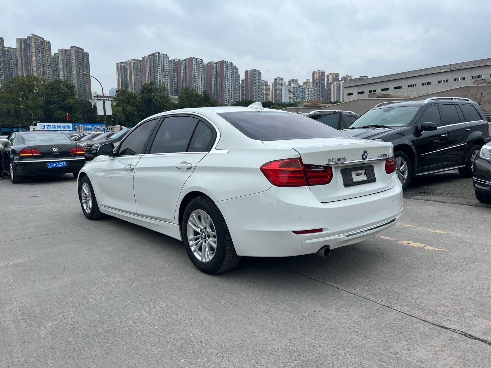 BMW 3 Series 2013 #5 BMW 3 Series 2013 car image #5