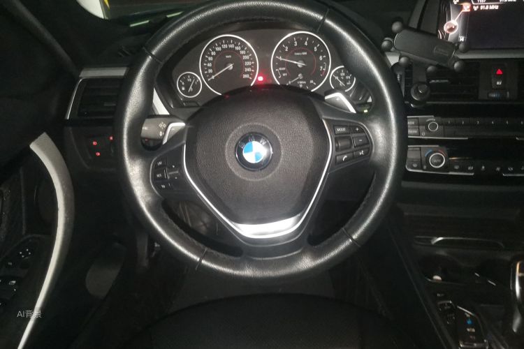 BMW 3 Series 2017 #12 BMW 3 Series 2017 car image #12