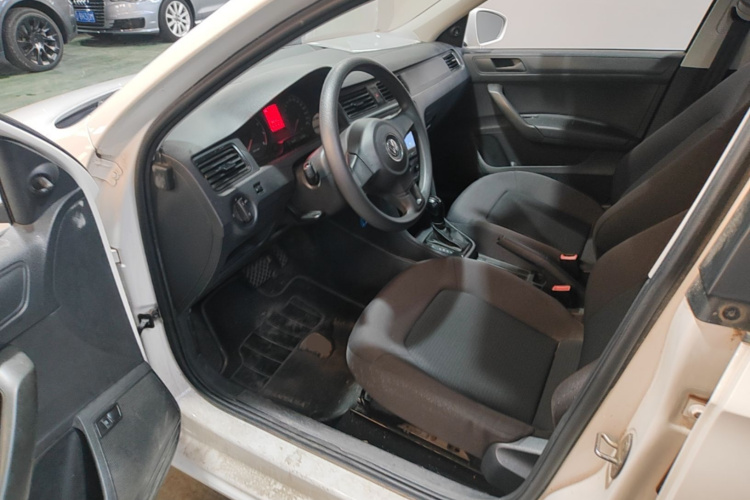 Volkswagen Santana 2016 #15 Volkswagen Santana 2016 car image #15