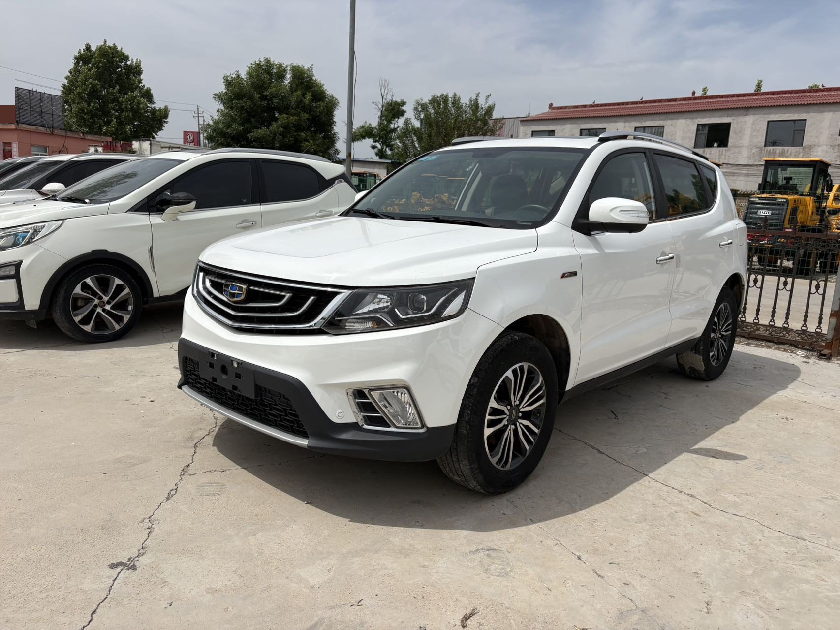 GEELY Vision X6 2017 GEELY Vision X6 2017 car image