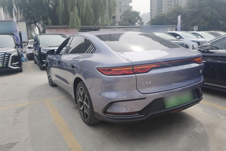 BYD Han 2024 #5 BYD Han 2024 car image #5