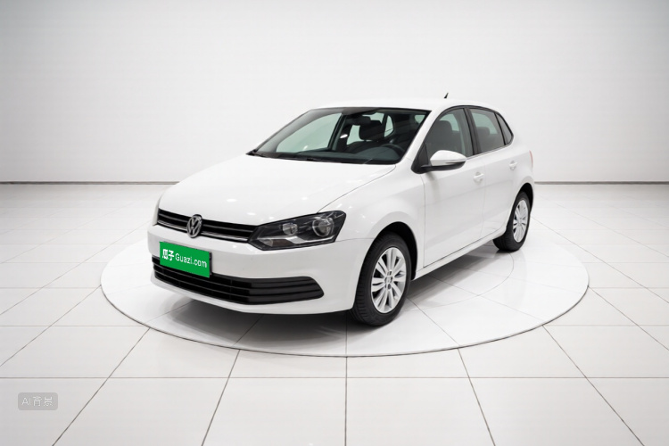 Volkswagen Polo 2018 car image #2