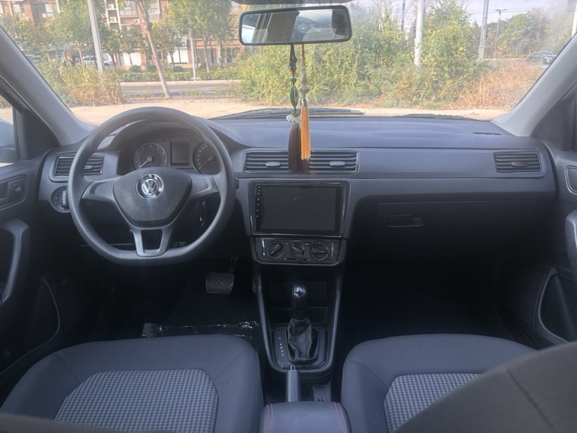 Volkswagen Santana 2023 image de voiture #8