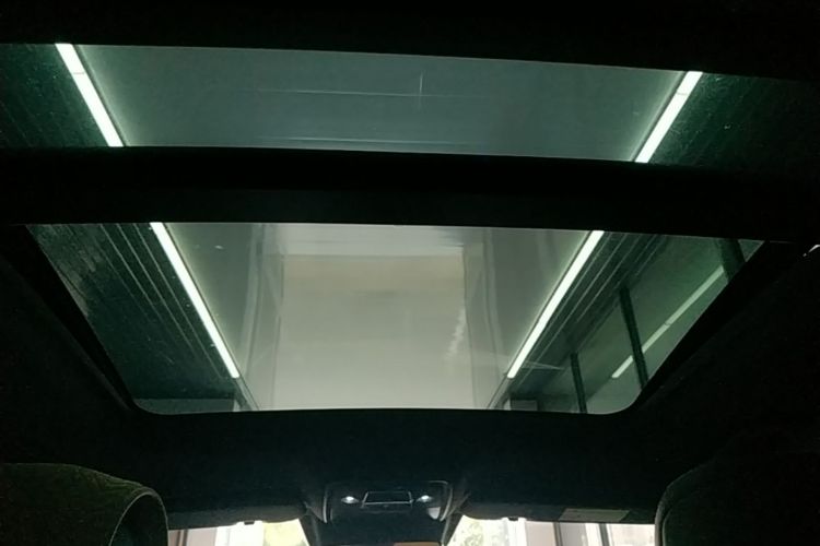 BYD Han 2023 car image #20